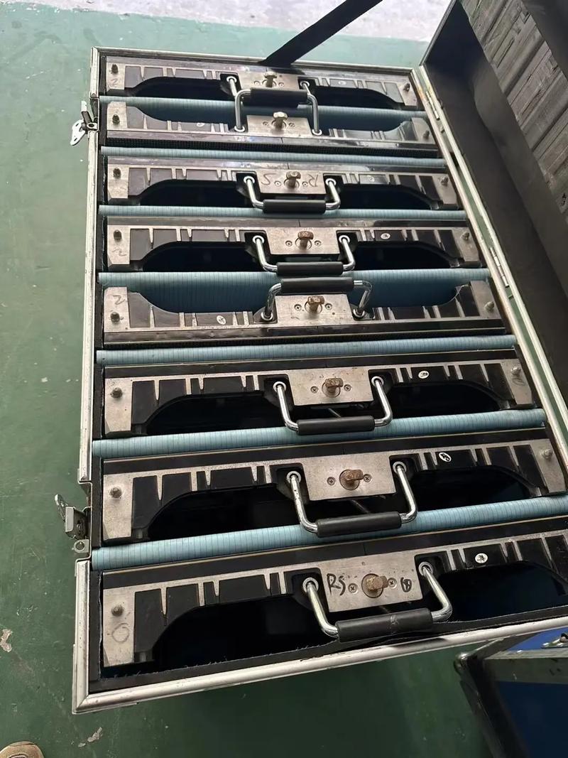 优质光祥P3.91室内LED显示屏，330平方现货出售，助力您的视觉呈现